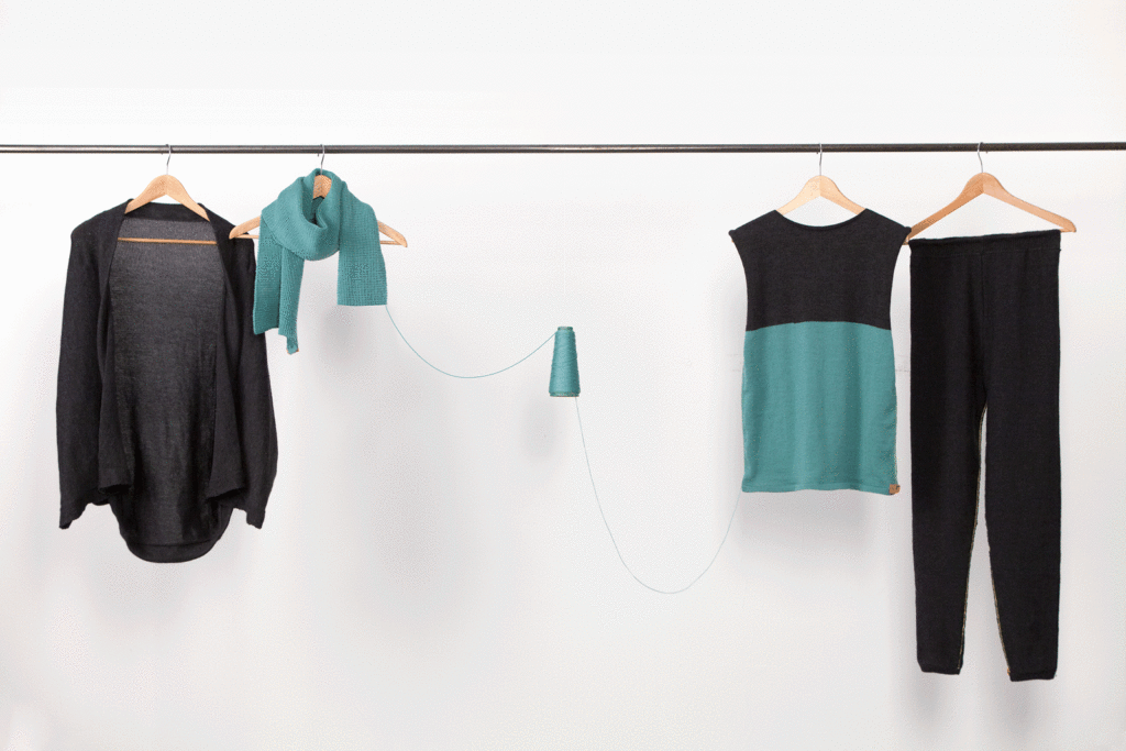 Transitory Yarn – Project gif